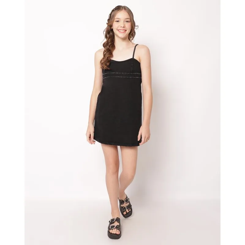 Vestido Jeans Juvenil Curto de Alcinha Aplicação Strass Preto 16