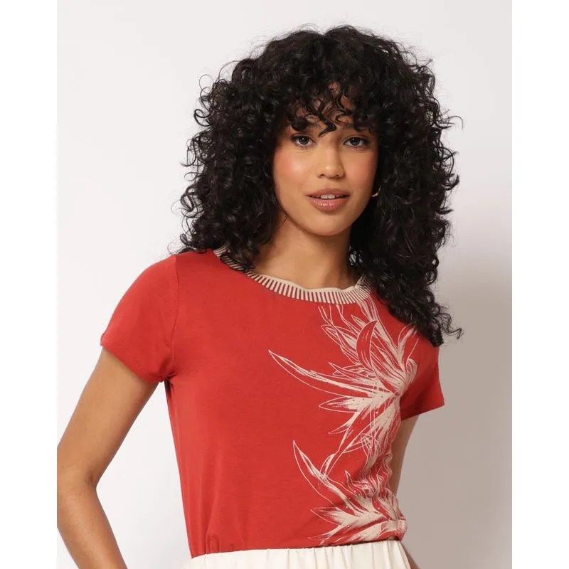 Blusa Feminina Estampa Frontal com Strass Manga Curta Terracota P