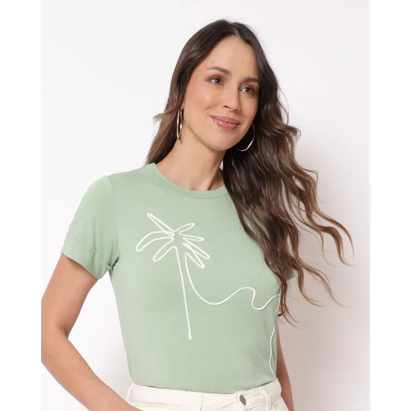 Blusa Feminina com Bordado Flor Manga Curta Dobrada Verde G