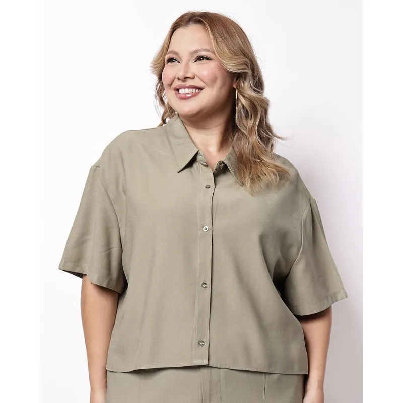 Camisa Plus Size Feminina Manga Curta Verde G2