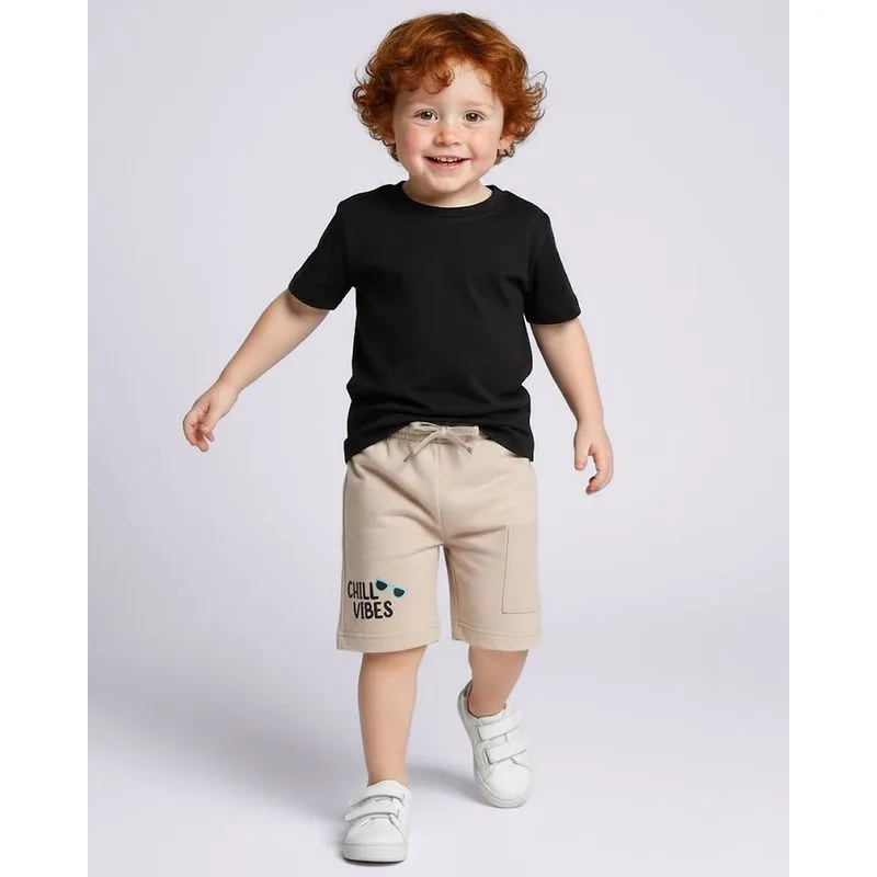 Bermuda Bebê Molentinho Reta Com Bolso e Estampa Bege 3
