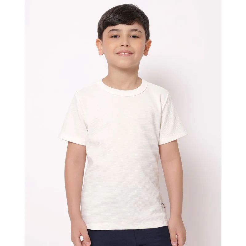 Camiseta Infantil Manga Curta Básica Texturizada Off White 18