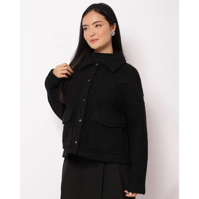 Casaco Feminino com Bolsos Grandes Preto GG
