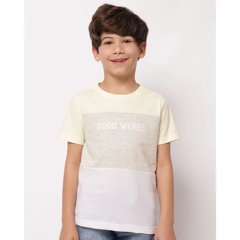 Camiseta Infantil Algodão com Recortes Manga Curta Amarela 10