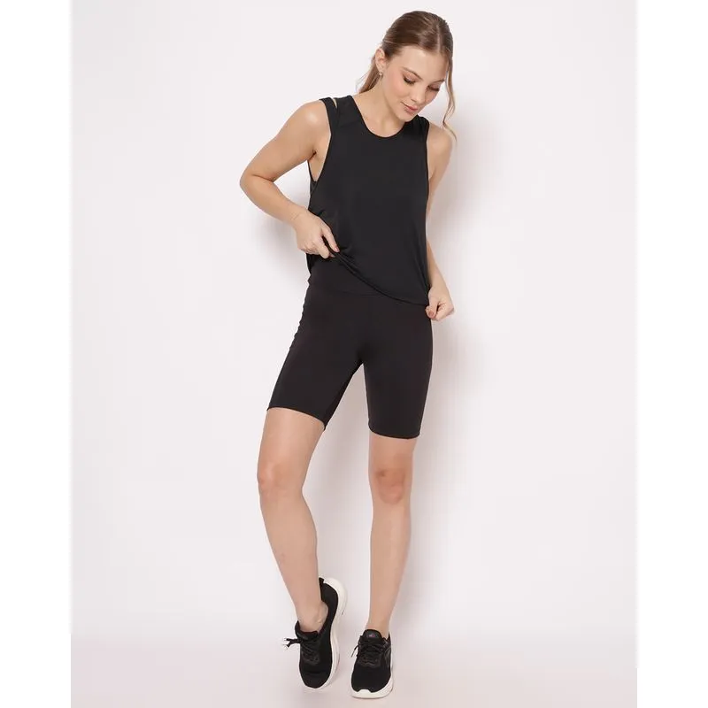 Bermuda Fitness Feminina Ciclista Fitter Suplex com Recortes Preta PP