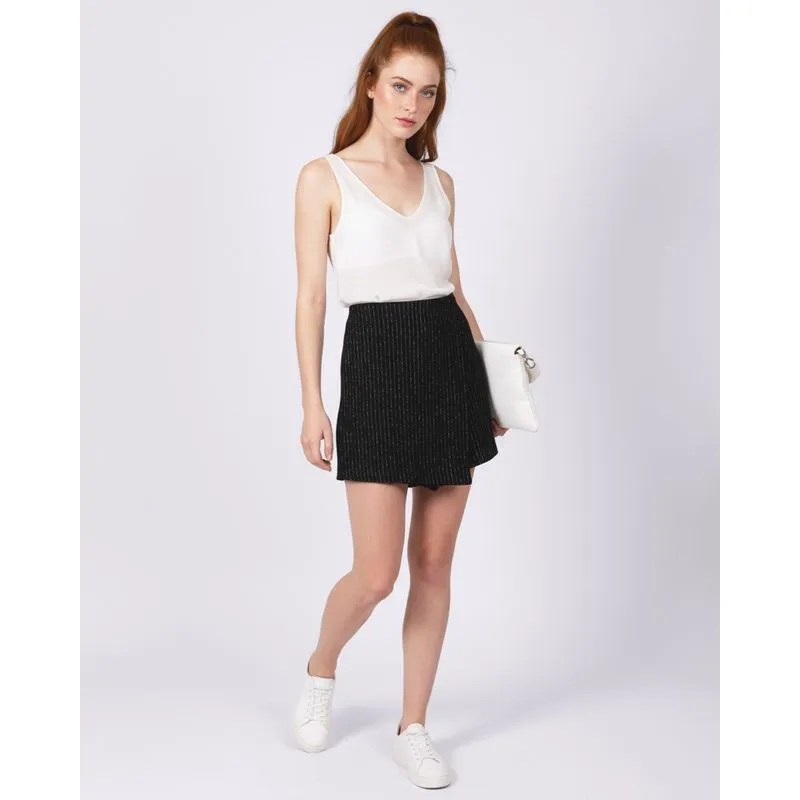 Short Saia Feminino Lurex com Fechamento Lateral Zíper Preto P