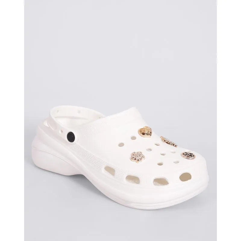 Sandália Feminina Babuche Aplicação Metalizada Off White 37/38