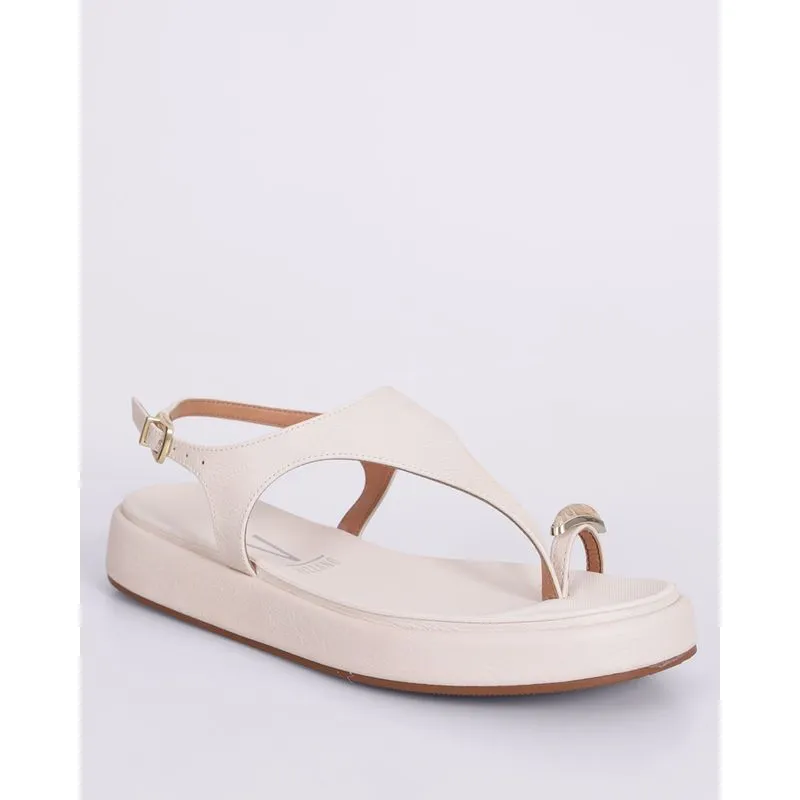 Sandália Feminina Flatform Vizzano com Detalhe Off White 34