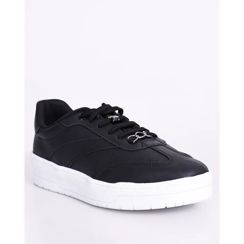 Tênis Feminino Izalu Casul com Aplicação Estrela Recortes Preto 37