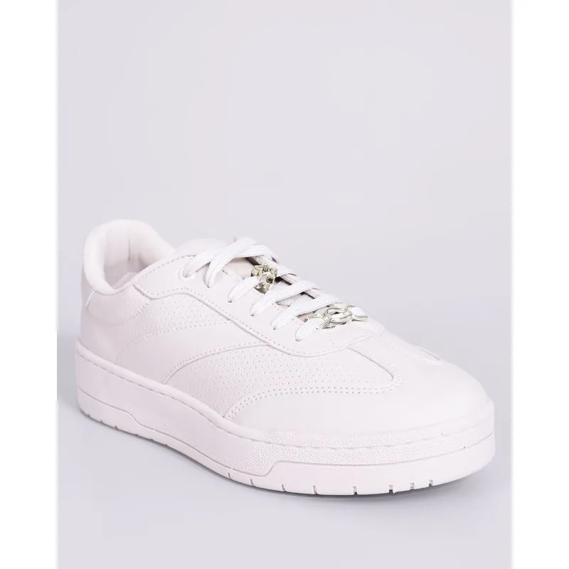 Tênis Feminino Izalu Casual com Aplicação Estrela Recortes Off White 38