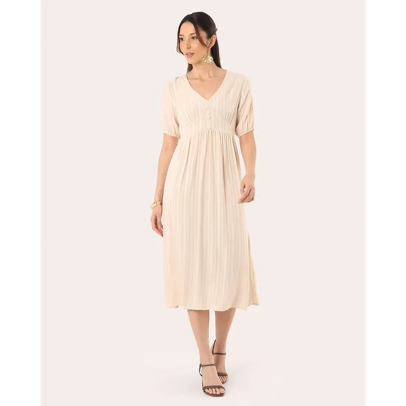 Vestido Feminino Berry & Co. Midi Maquinetado Decote V Bege M