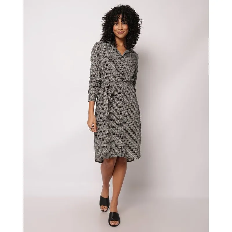 Vestido Feminino Berry & Co. Chemise Curto Viscose Estampado Preto G