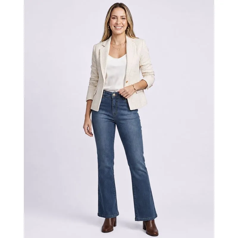 Calça Jeans Feminina Flare com Bolsos Azul Claro 56