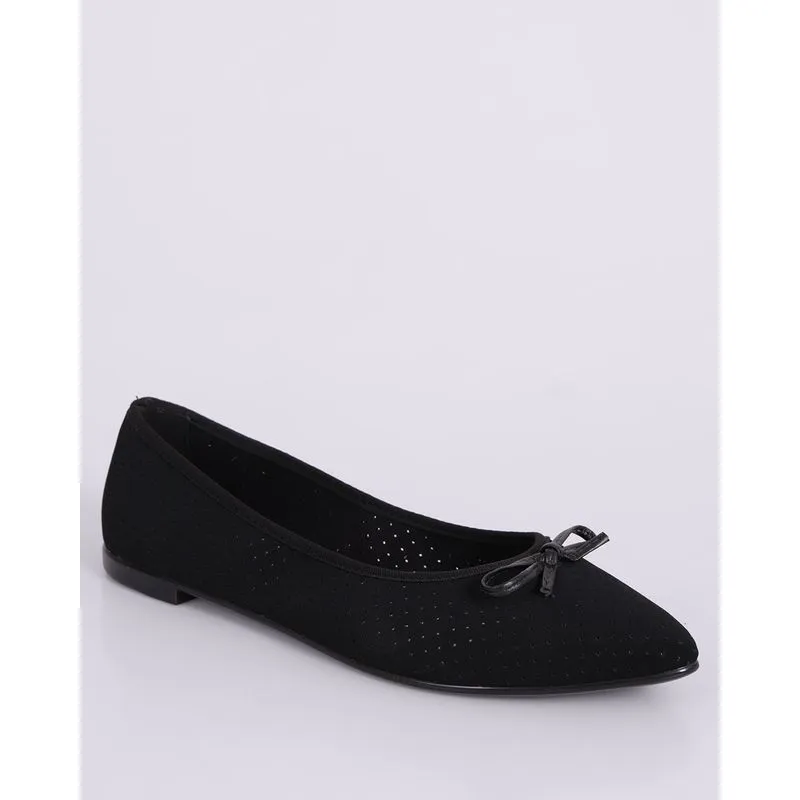 Sapatilha Feminina Moleca Bico Fino Microperfuros Preta 34