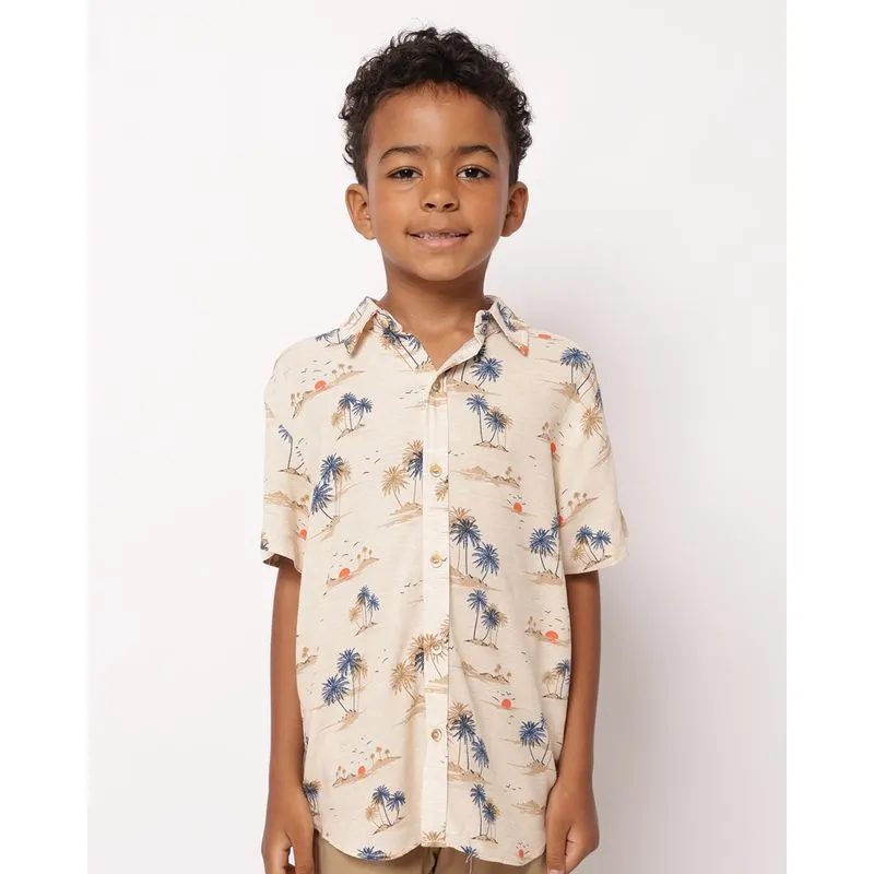 Camisa Infantil Viscose Estampada Tropical Manga Curta Bege 8