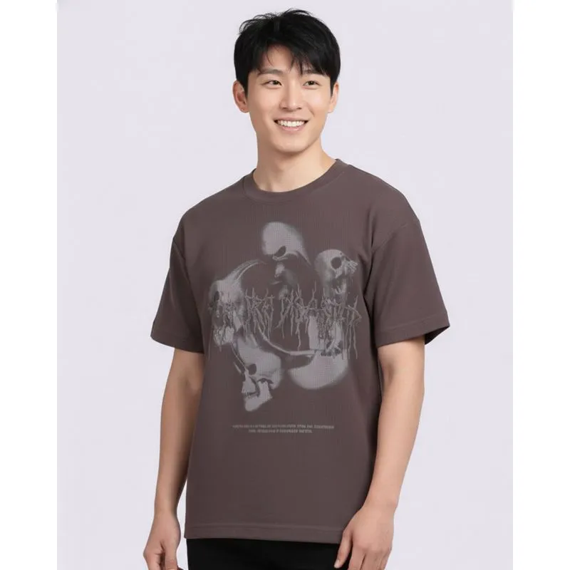 Camiseta Masculina Texturizada com Estampa Dark Alto Relevo Cinza M
