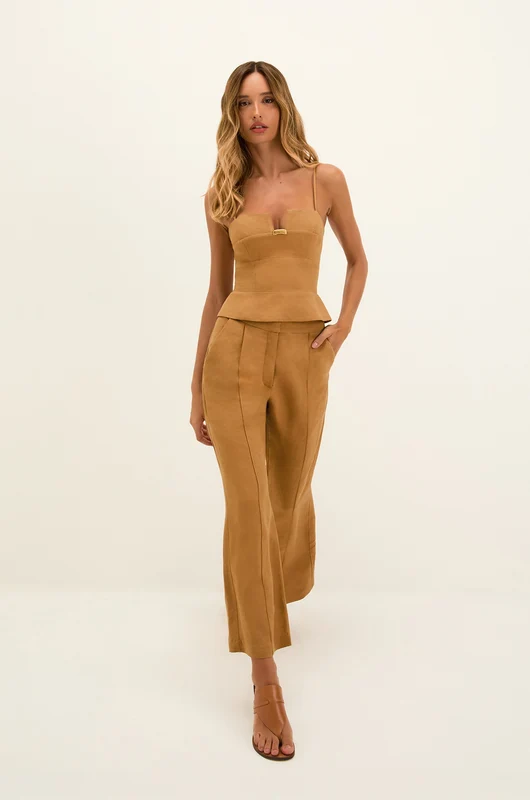 Top Bel Detalhe Toffee Marrom / GG