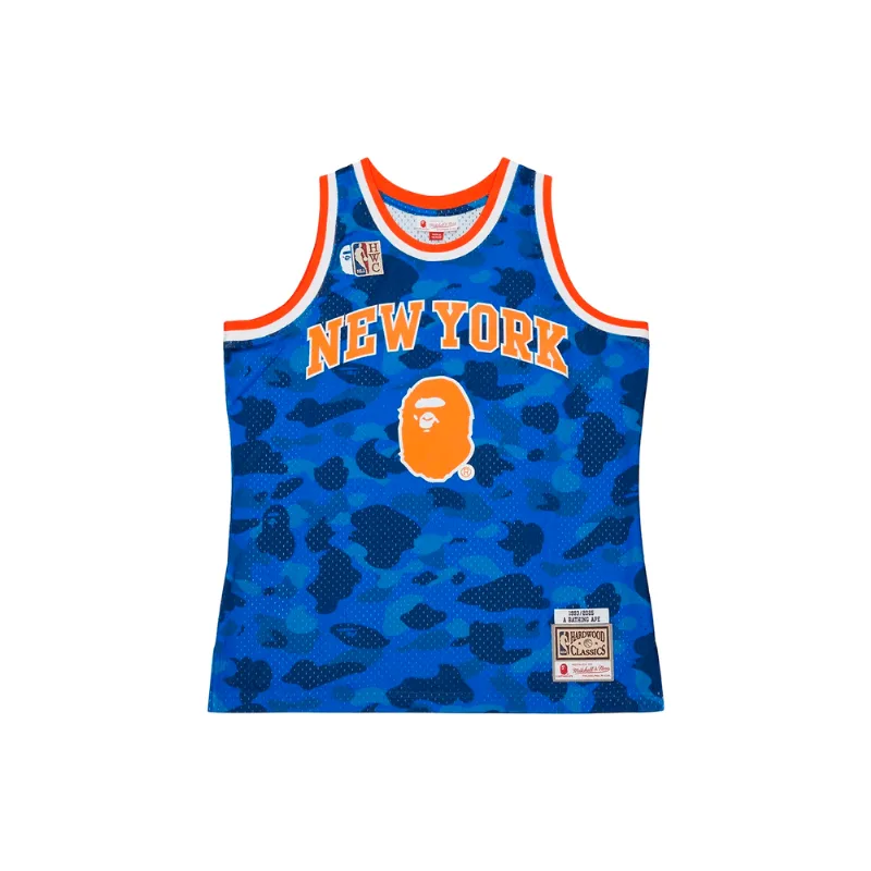 Regata Mitchell & Ness x BAPE Swingman Jersey New York Knicks Azul Royal - 5XL