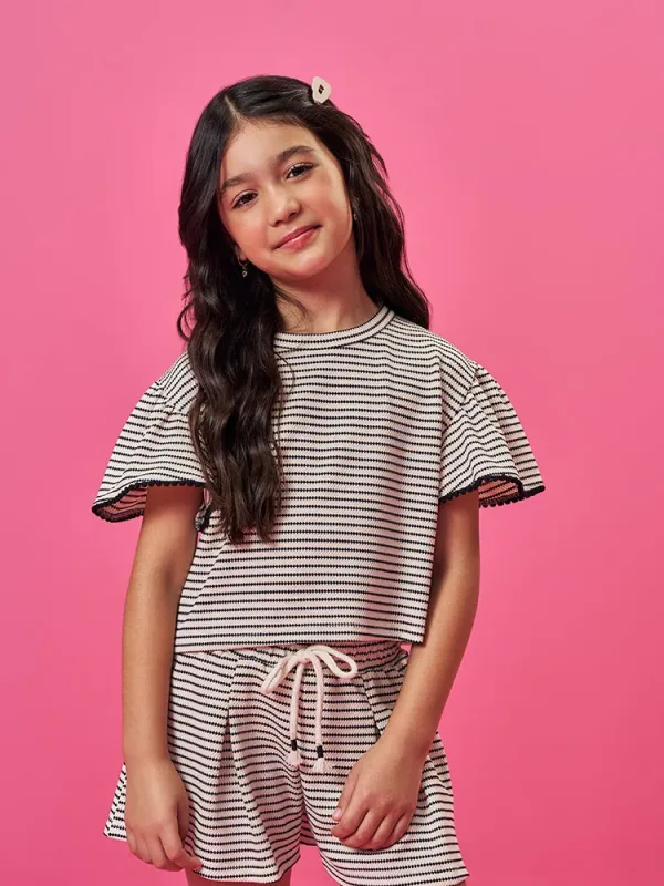 Conjunto Menina Blusa Boxy e Shorts em Malha Fio Tinto Cinti