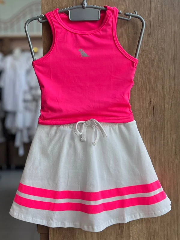 CONJUNTO BLUSA REGATA DRY FIT PROTEÇÃO UV50+ MINIMALISTA CACHORRO E SAIA MENINA QUIMBY PINK NEON / 12