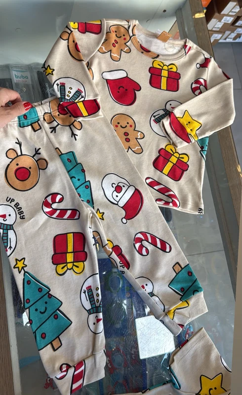 CONJUNTO PIJAMA BLUSA MANGA LONGA E CALÇA CHEGOU O NATAL MENINO UP BABY Bege / 10