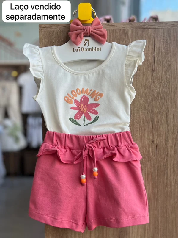 CONJUNTO BLUSA MANGA CURTA BLOOMING FLOR E SHORT MENINA HAVE FUN ÚNICO / ÚNICO