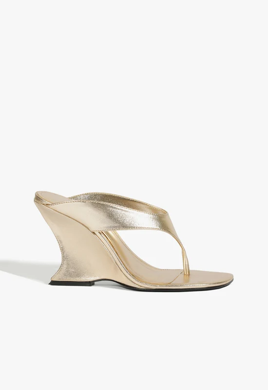 Maya Metallic Leather Sandal 5 / Platinum / Metallic