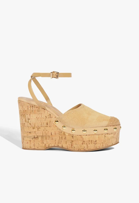 Kayana Pump 7 / Light Wood / Suede