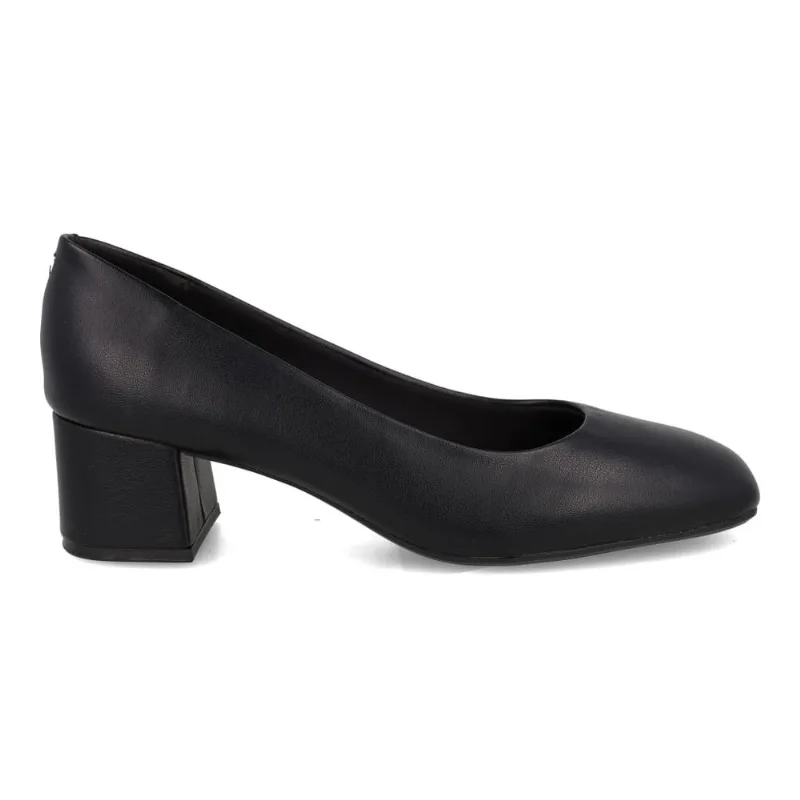 Sapato Scarpin Preto Beira Rio Salto Bloco 39