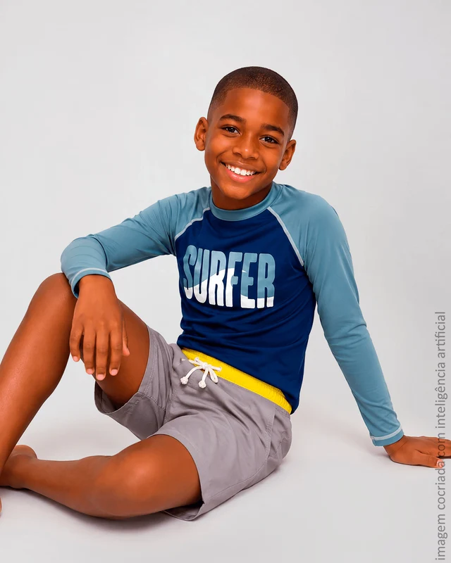 Camiseta Beachwear Proteção UV Infantil Masculina Lupo Marinho Max / 10 anos