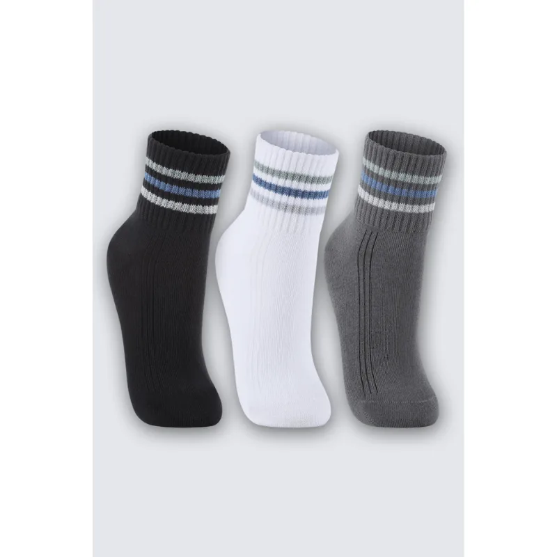 Kit 3 Meias Cano Médio Infantil Masculina Lupo Tamanho: 24 a 29 | Cor: Sortida