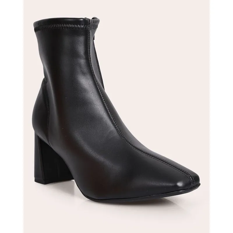 Bota Feminina Beira Rio Cano Curto Preta 39