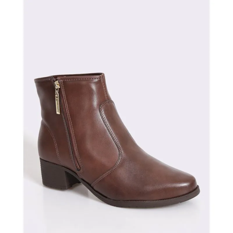 Bota Feminina Moleca Cano Curto com Zíper Marrom 36