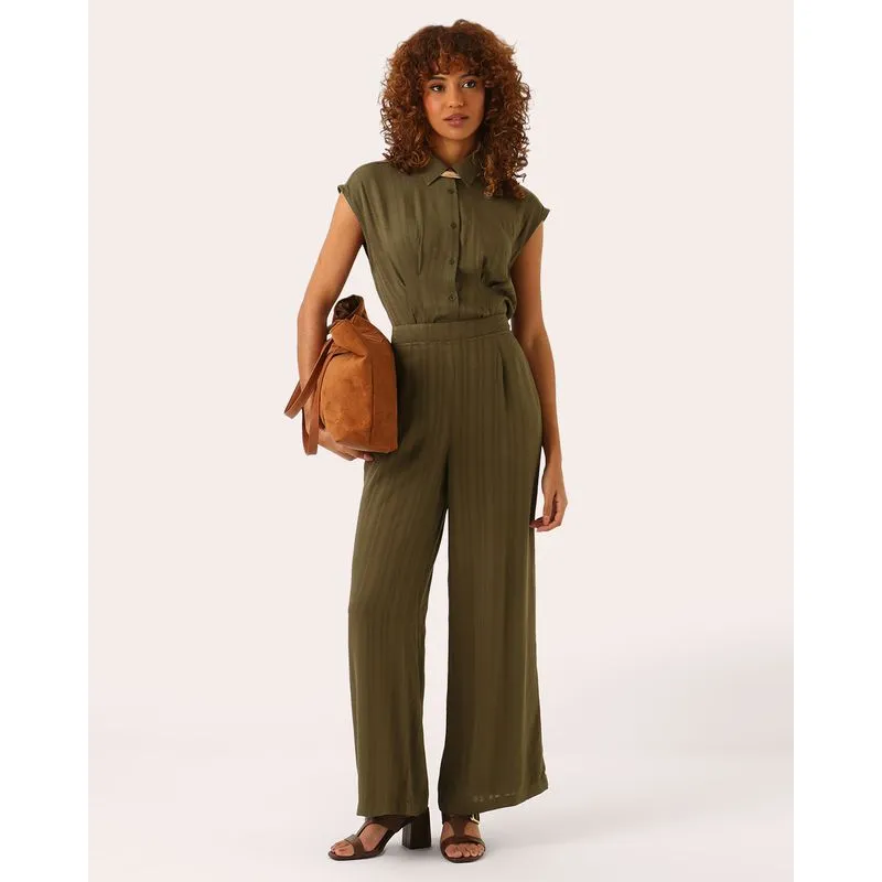 Calça Feminina Berry & Co. Pantalona Viscose Maquinetada Verde UN