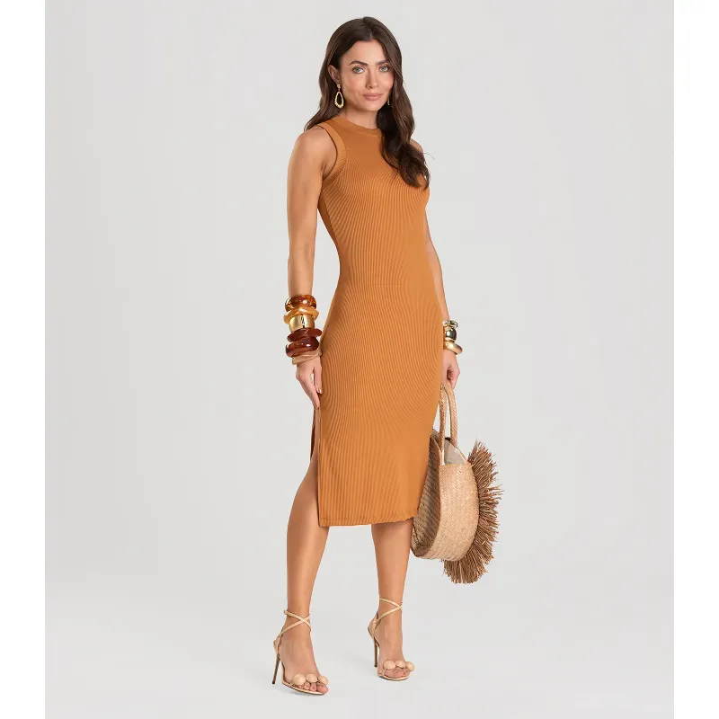 Vestido Midi Canelado Dianna Marrom P