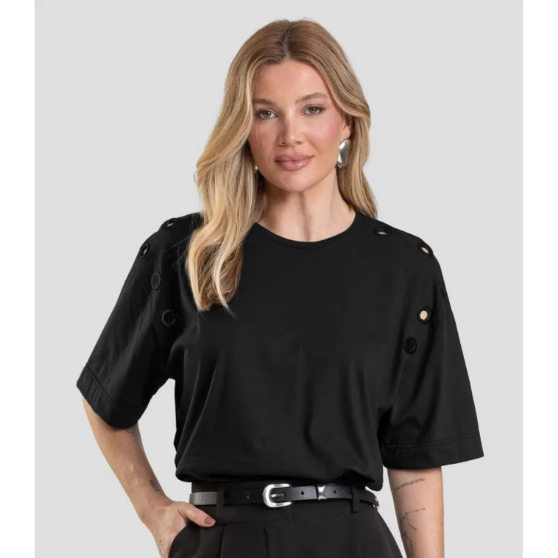 T- Shirt Oversized Feminina com Ilhós Dianna Preto GG
