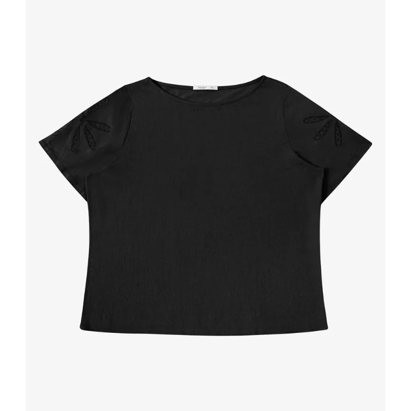 Blusa Feminina Com Bordado Secret Glam Preto Plus G2