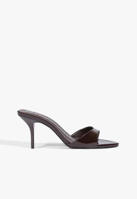 Elodie Patent Sandal 5 / Maplewood / Patent