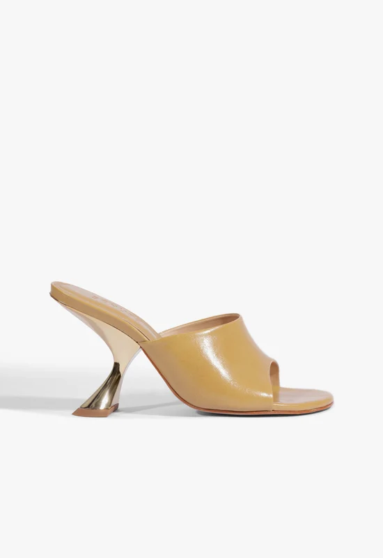 Vesper Leather Sandal 5 / Beige / Leather