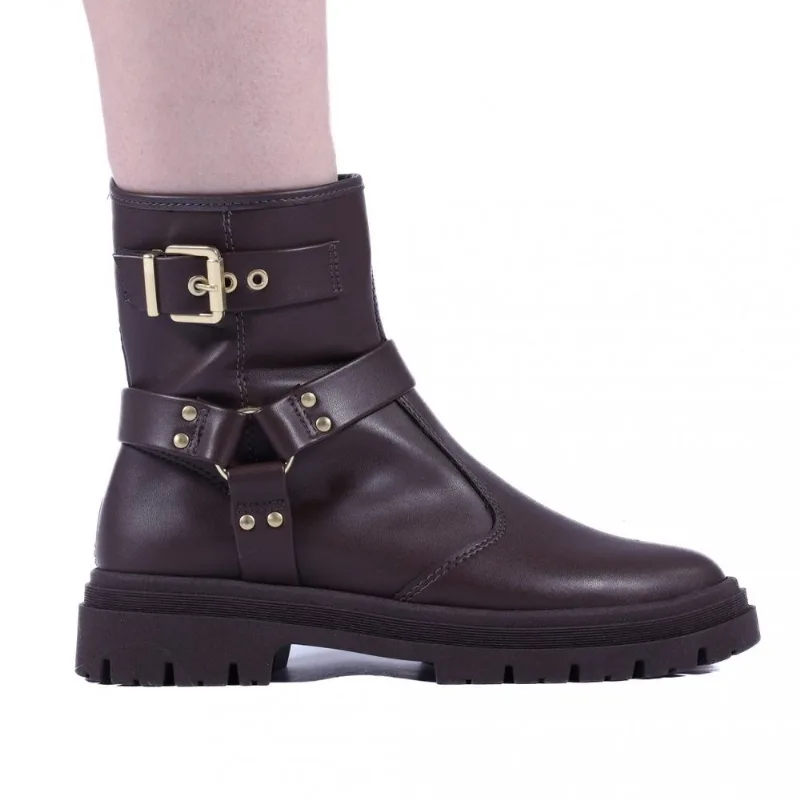 Bota Feminina Cano Curto Moleca 5344-209 36 / Marrom