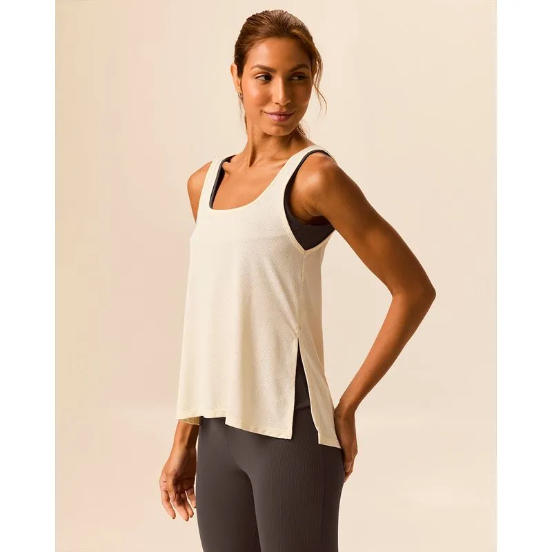 Regata Esportiva Feminina Ampla Abertura Lateral Em Malha Dry Malwee Active Off White - M