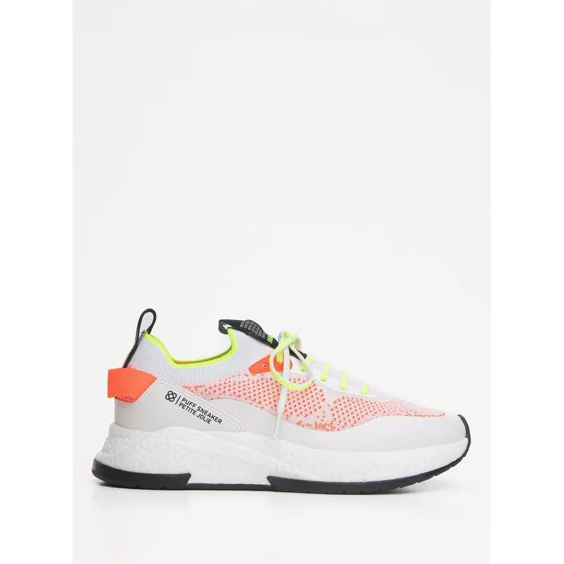 Tênis Petite Jolie Puff Sneaker Branco Multi Preto PJ7130II 36