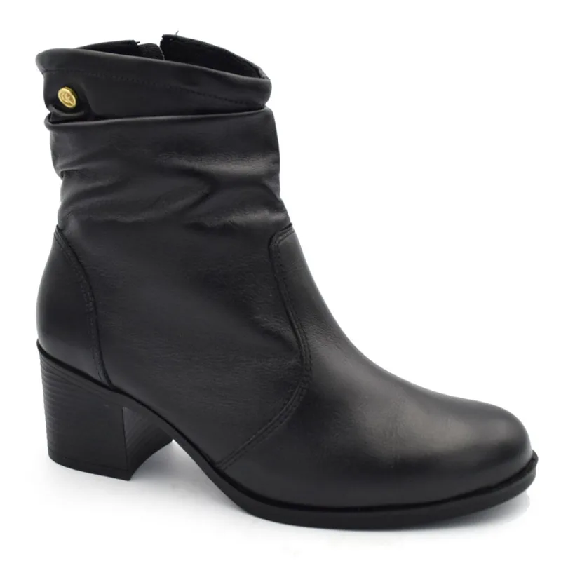 Coturno Slouchy de Couro Feminino Comfortflex Preto 2684304 35