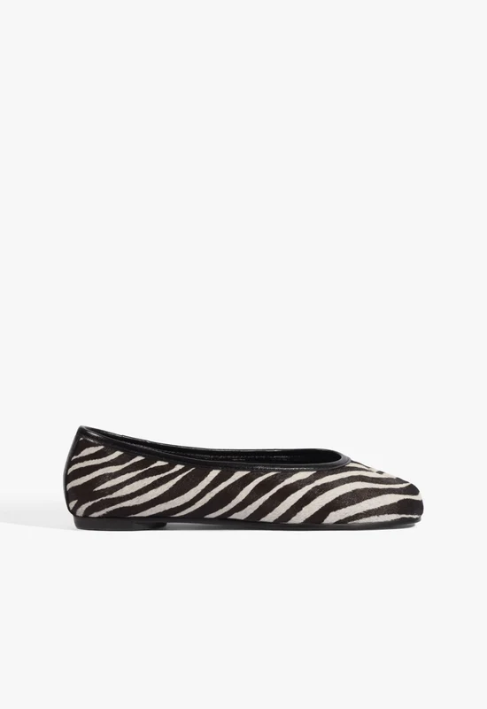 Yumi Leather Ballet Flat 6.5 / Animal Print / Leather
