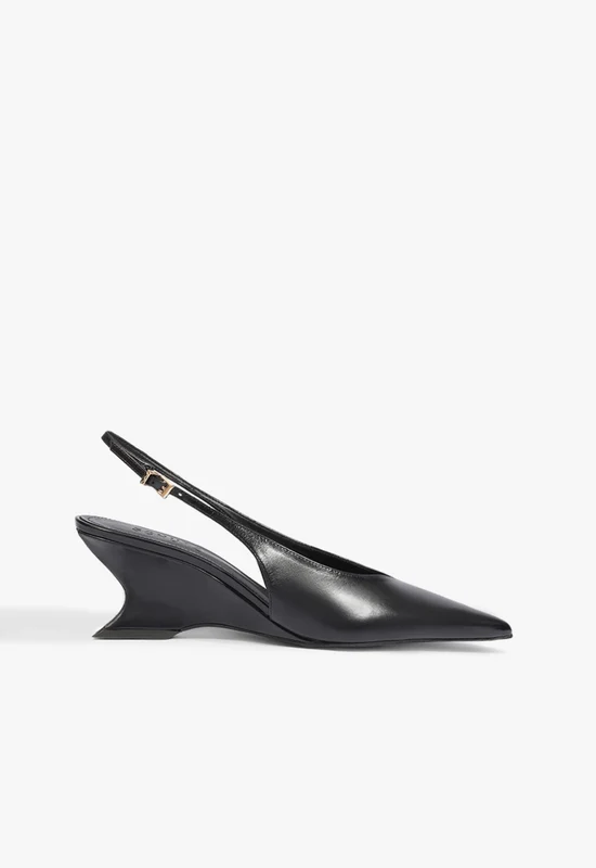 Siena Mid Buckle Pump 5.5 / Black / Leather
