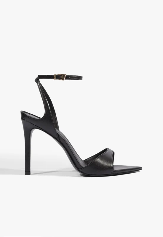 Zosia Leather Sandal 5 / Black / Patent