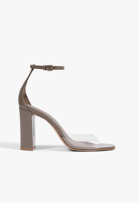 Scarlett Block Vinyl Patent Sandal 9.5 / Gray Rock / Patent