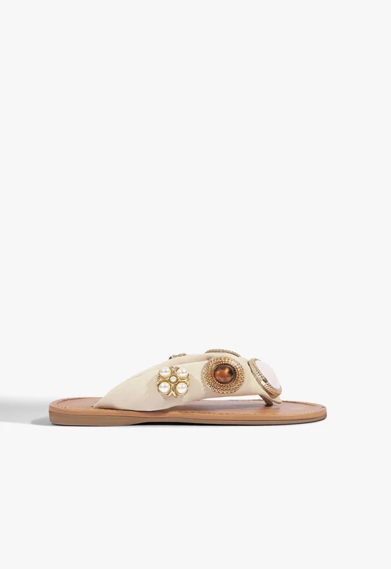 Aurea Suede Sandal 5.5 / Egg Shell / Suede