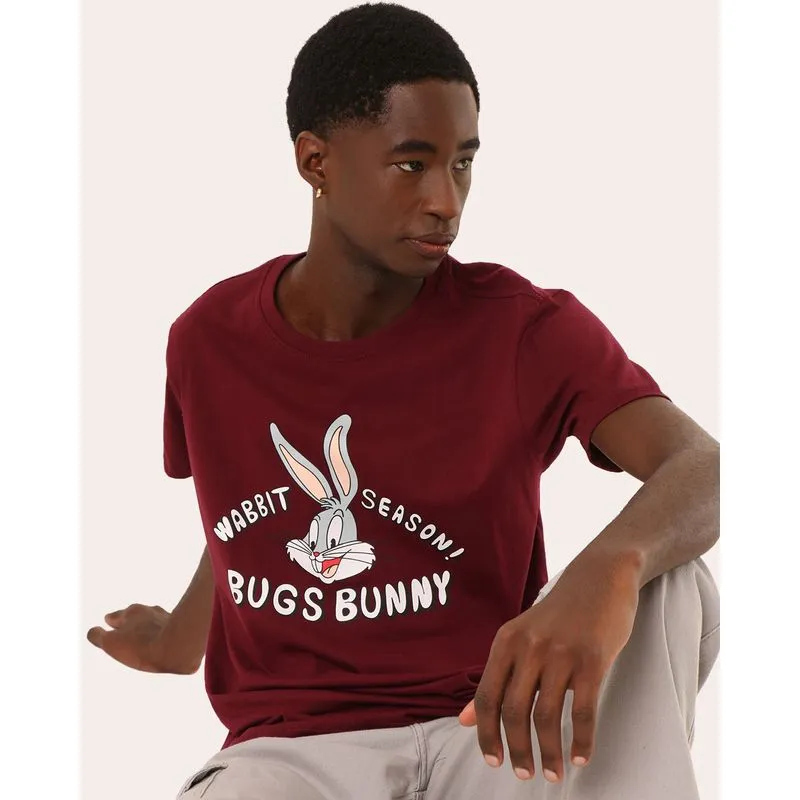 Camiseta Masculina Looney Tunes Pernalonga Manga Curta Vinho P