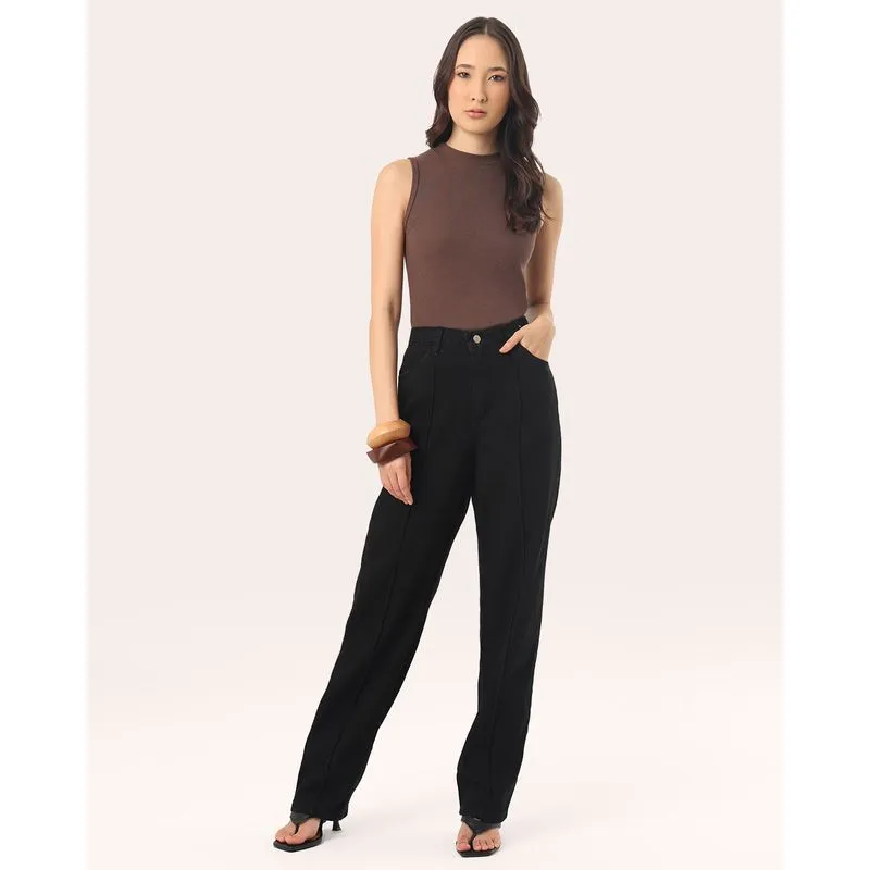 Calça Jeans Feminina Reta com Recortes Preta 44